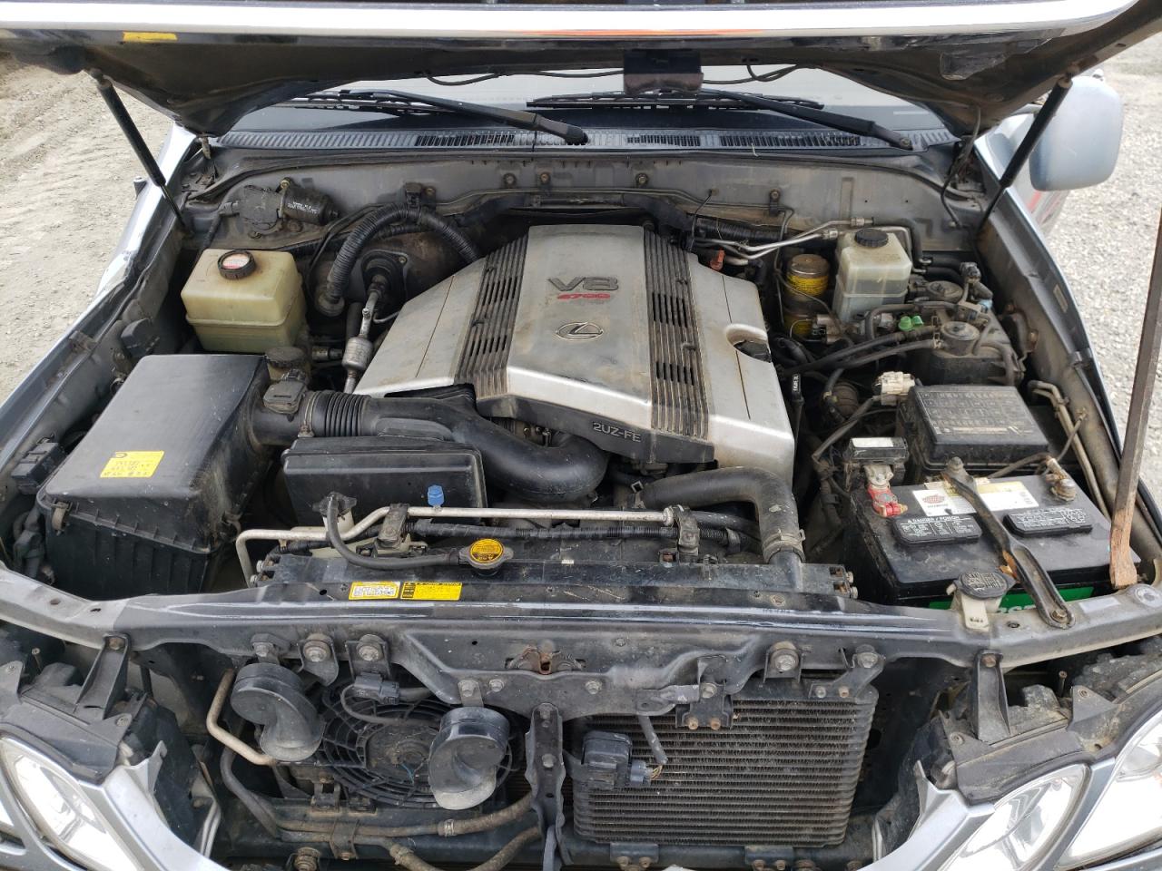 Photo 7 from auction – 2001 LEXUS LX 470 with VIN JTJHT00W413502182