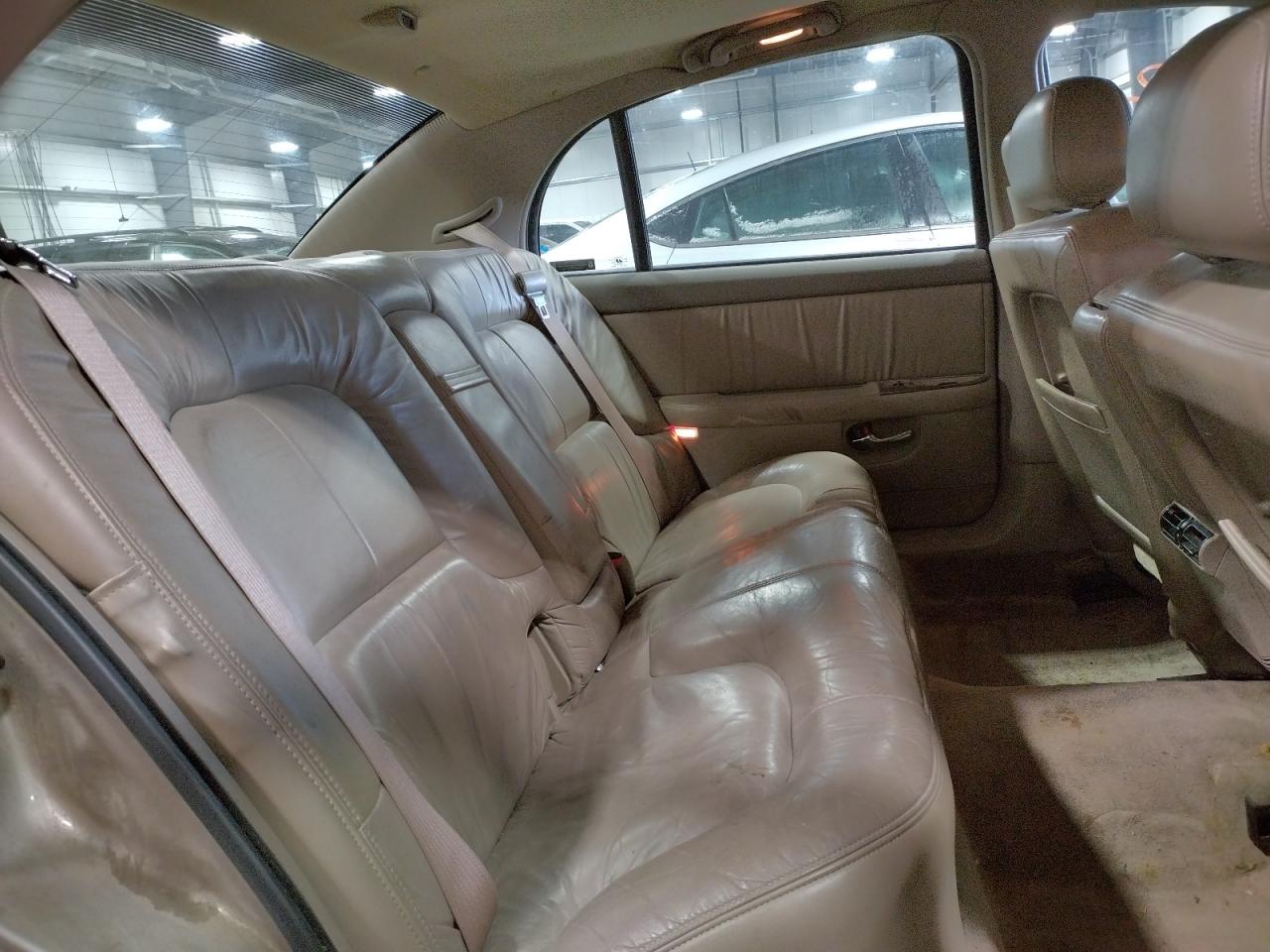 Photo 6 from auction – 2002 BUICK PARK AVENU with VIN 1G4CW54KX24239289
