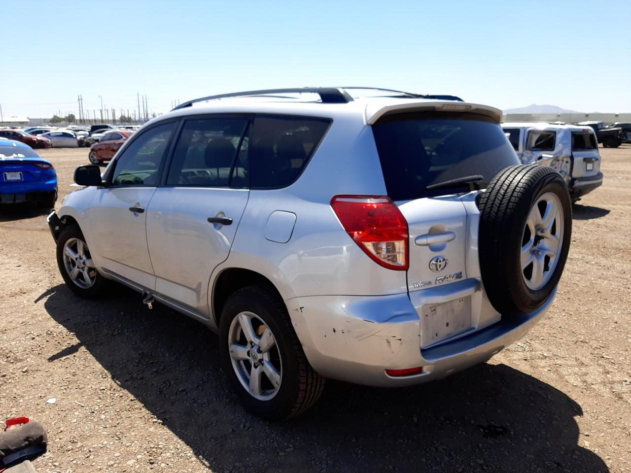 Photo 3 from auction – 2008 TOYOTA RAV4 with VIN JTMBK33VX86034368
