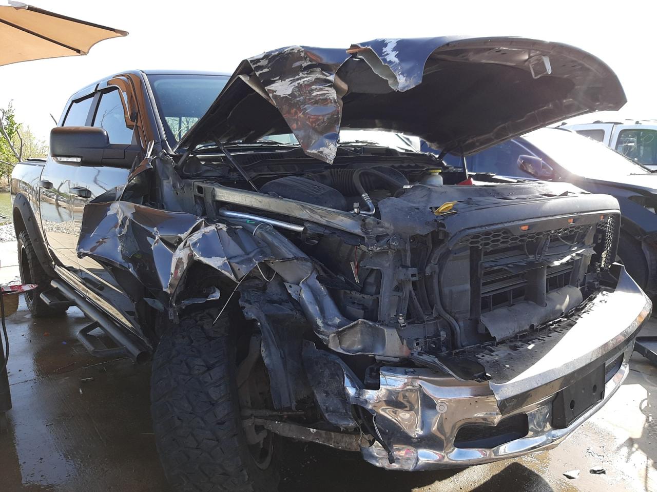 RAM 1500 SLT 2017 z numerem VIN 3C6RR6LT1HG768994 - Zdjęcie z aukcji