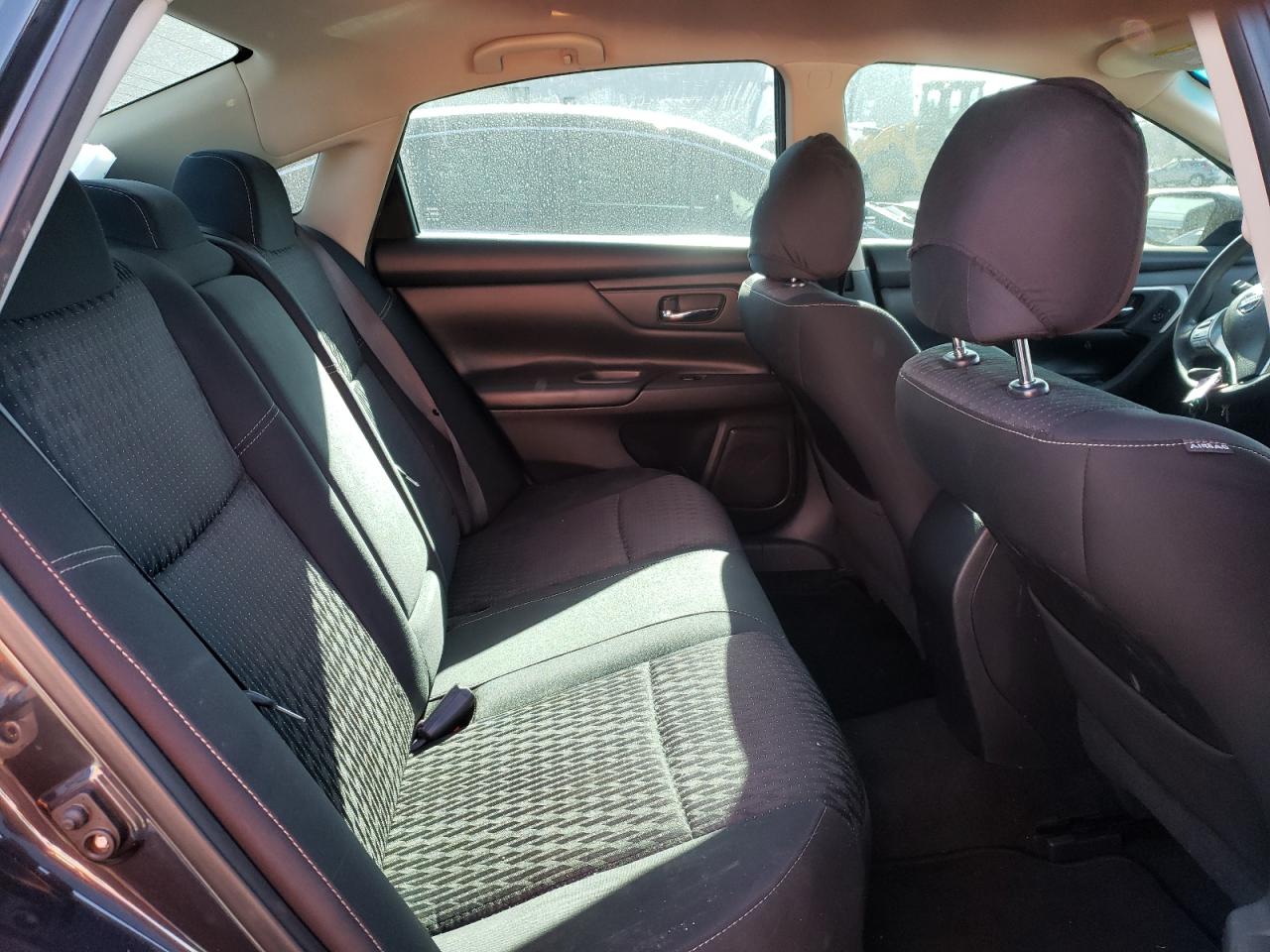 Photo 6 from auction – 2016 NISSAN ALTIMA 2.5 with VIN 1N4AL3AP1GN342486
