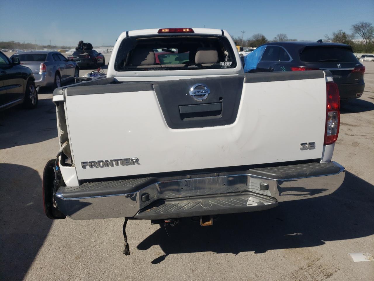 Photo 9 from auction – 2007 NISSAN FRONTIER C with VIN 1N6AD09U57C455091