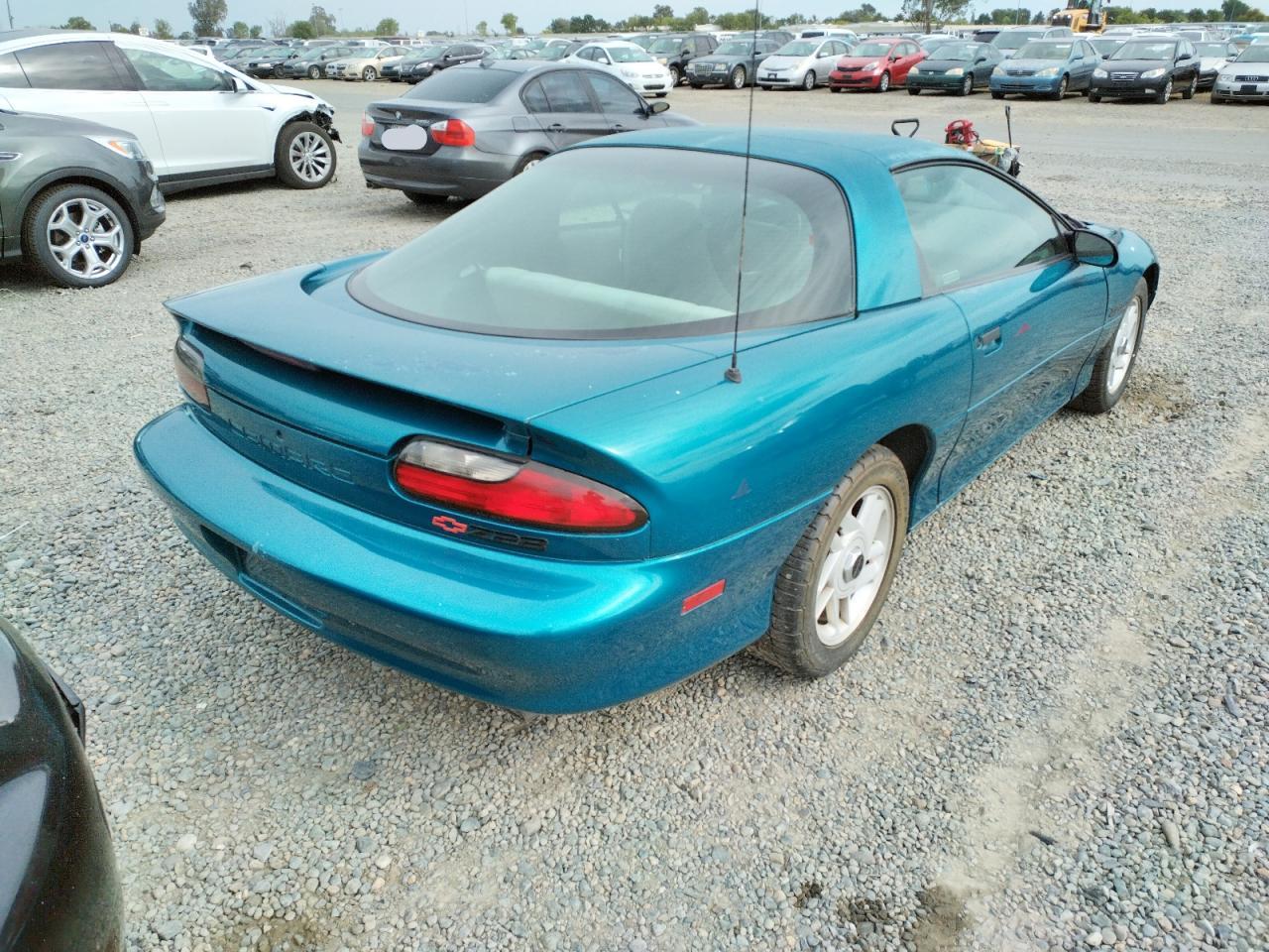 Photo 4 from auction – 1996 CHEVROLET CAMARO Z28 with VIN 2G1FP22P0T2115995