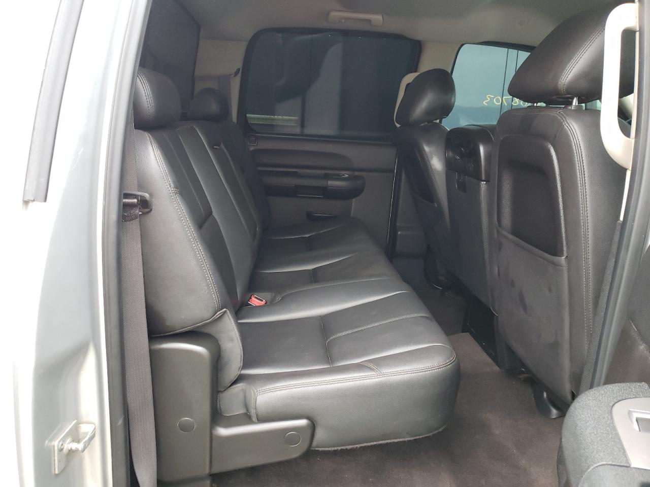 Photo 6 from auction – 2013 CHEVROLET SILVERADO with VIN 1GC4K0C82DF228761