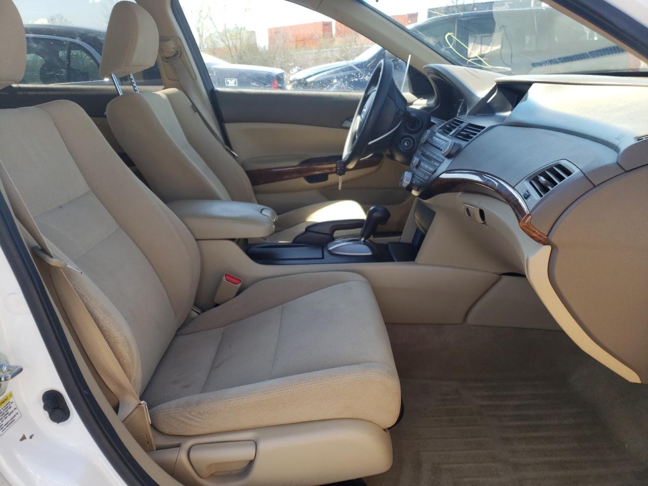 Photo 5 from auction – 2010 HONDA ACCORD EX with VIN 5KBCP3F74AB008251