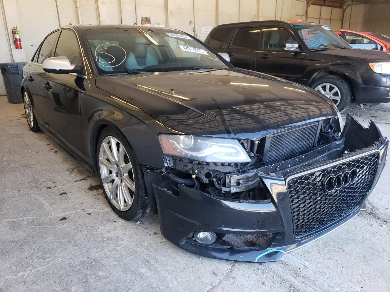 AUDI S4 PREMIUM 2011 with VIN WAUBGAFLXBA061765 - Photo from auction