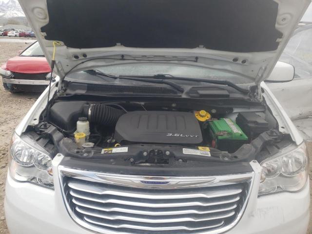 Photo 7 from auction – 2014 CHRYSLER TOWN & COU with VIN 2C4RC1BG7ER399209