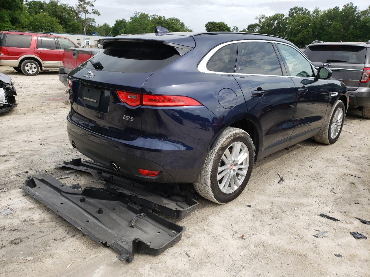 Photo 4 from auction – 2019 JAGUAR F-PACE PRE with VIN SADCK2FX8KA601097