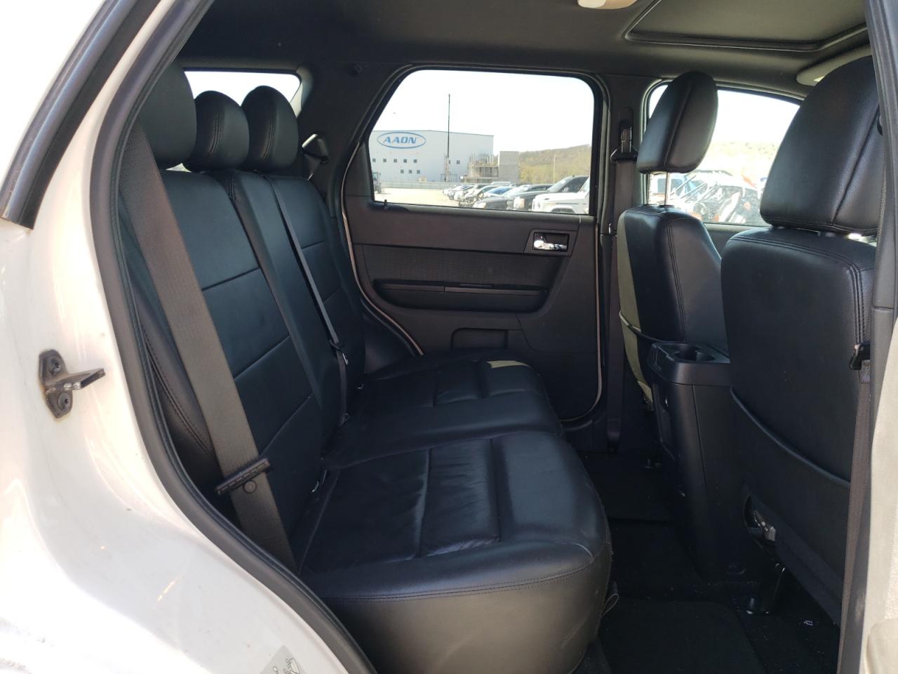 Photo 6 from auction – 2012 FORD ESCAPE LIM with VIN 1FMCU0EG5CKC43251