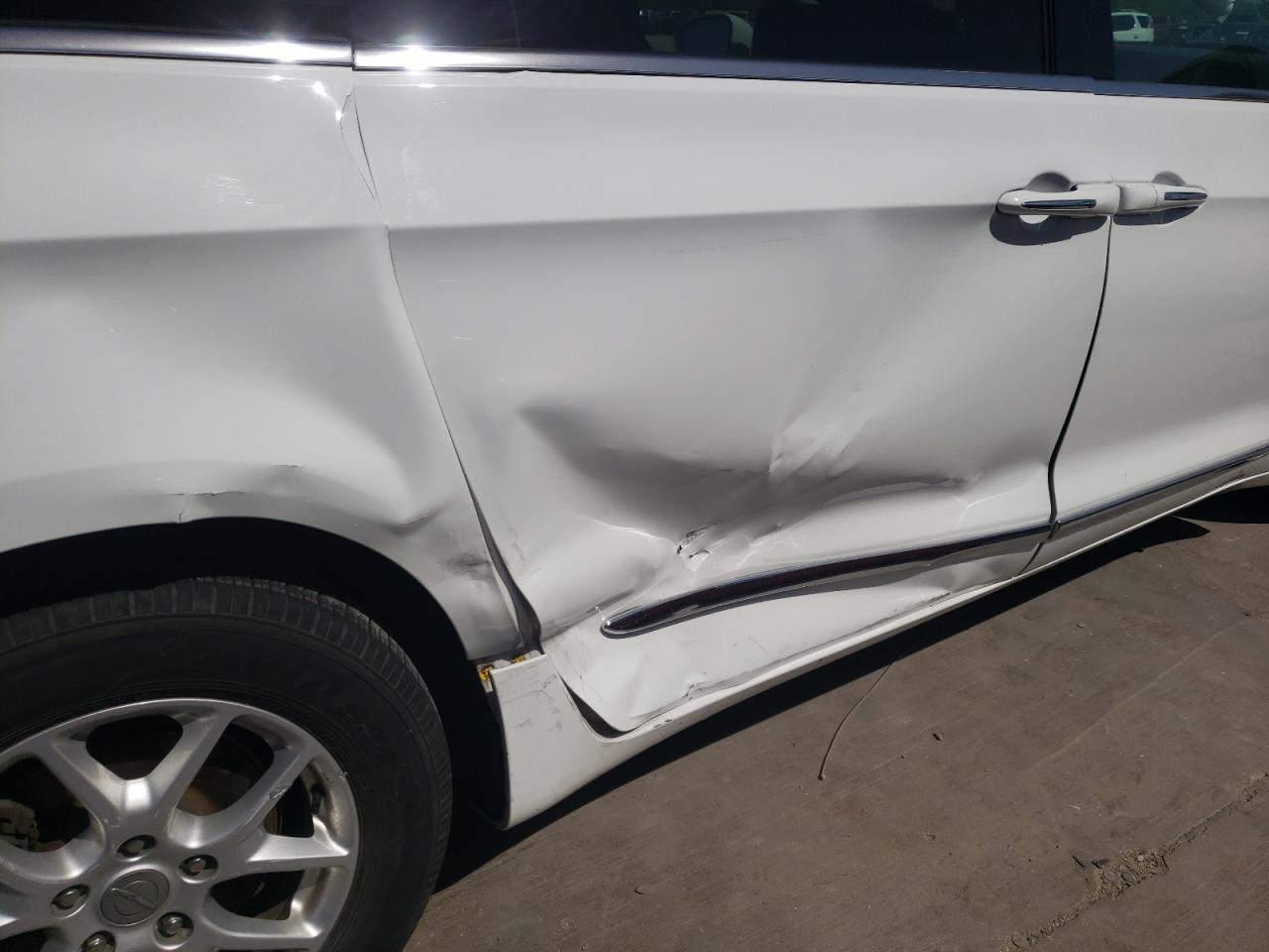 Photo 9 from auction – 2020 CHRYSLER PACIFICA T with VIN 2C4RC1BG0LR205083