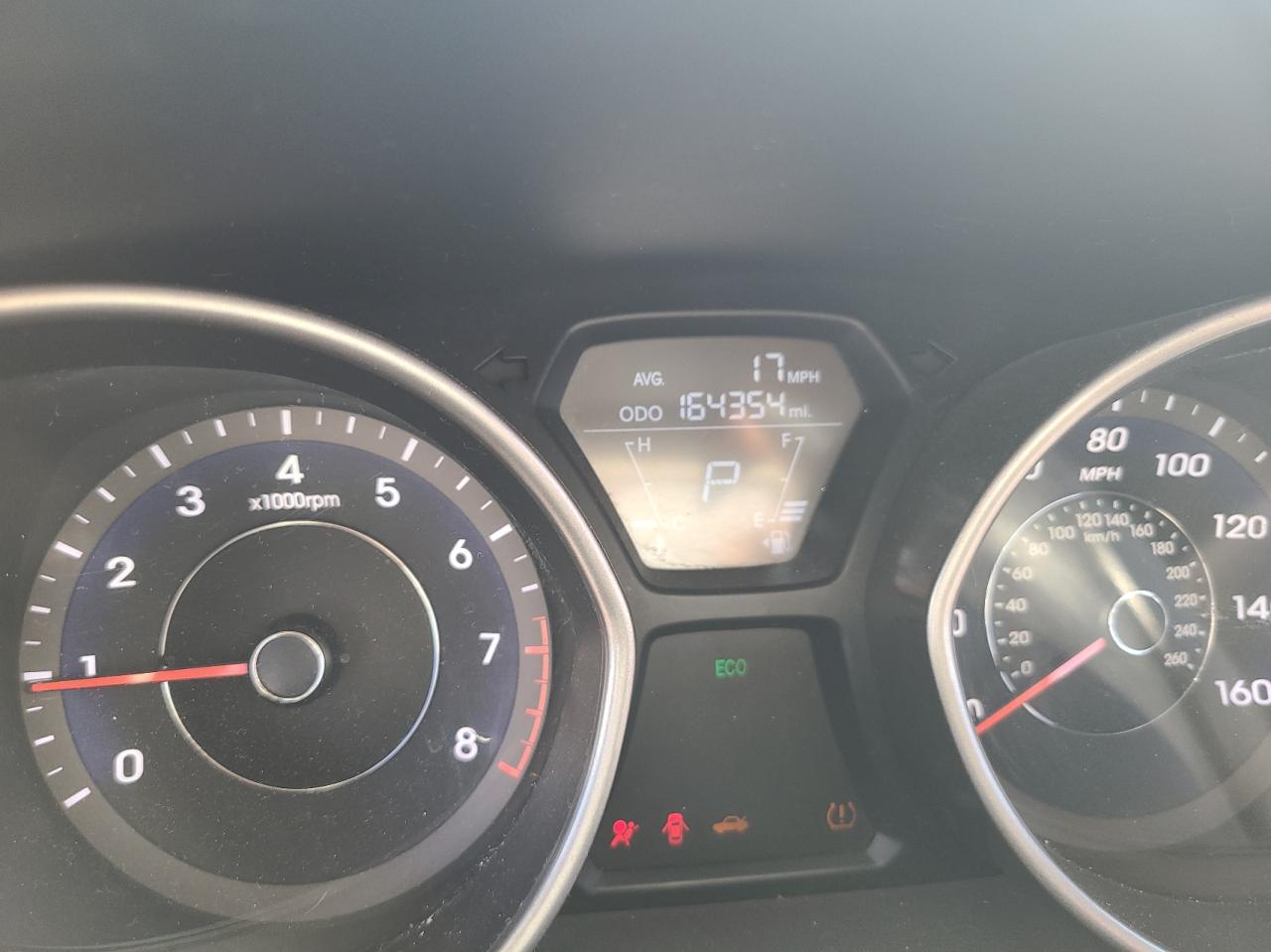 Photo 8 from auction – 2012 HYUNDAI ELANTRA GL with VIN 5NPDH4AE8CH076813