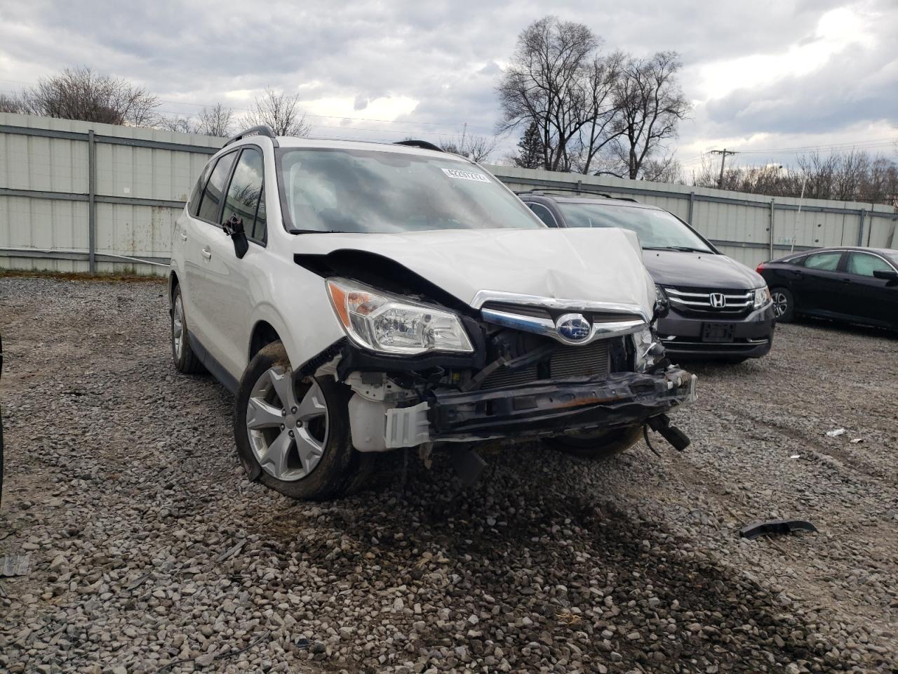 SUBARU FORESTER 2 2016 with VIN JF2SJAFC9GH503245 - Photo from auction