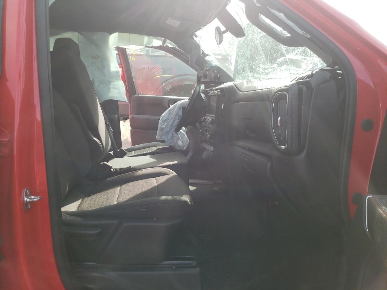 Photo 5 from auction – 2020 CHEVROLET SILVERADO with VIN 1GCRYDED2LZ254716