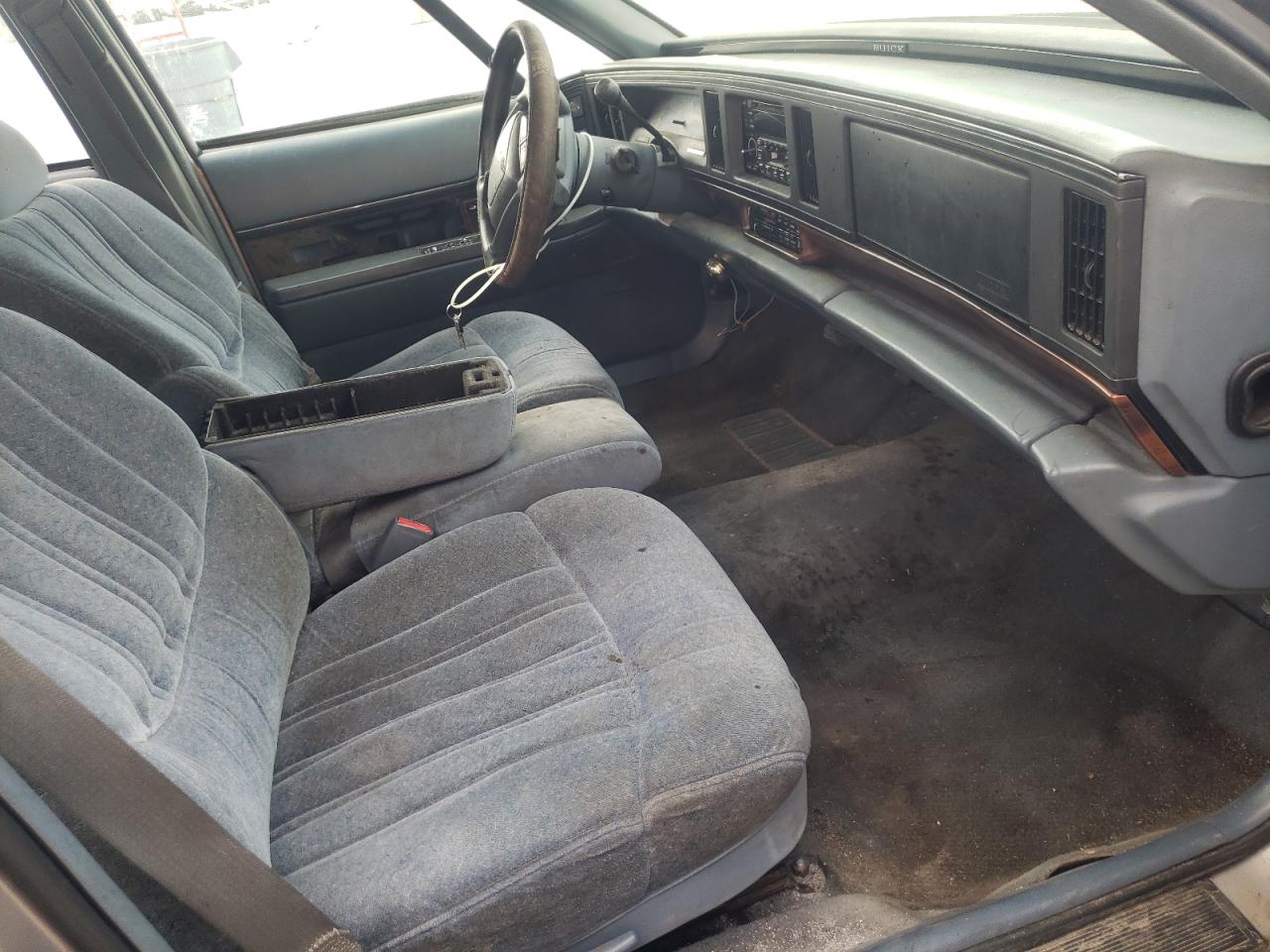 Photo 5 from auction – 1997 BUICK LESABRE CU with VIN 1G4HP52K7VH539245
