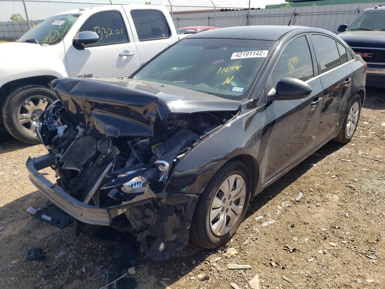 Photo 2 from auction – 2012 CHEVROLET CRUZE LS with VIN 1G1PC5SH7C7241189