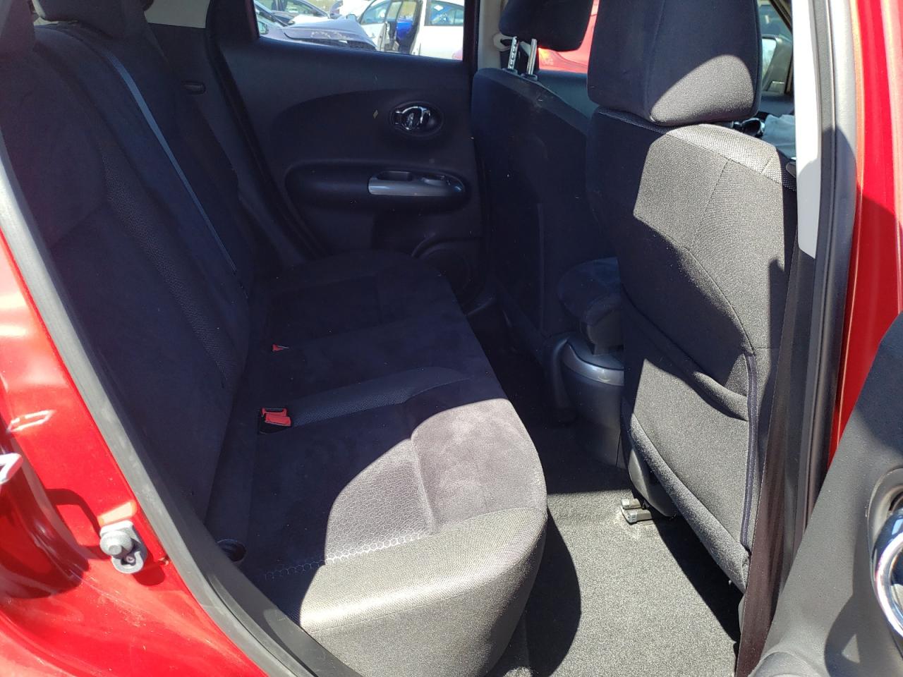 Photo 6 from auction – 2015 NISSAN JUKE S with VIN JN8AF5MR6FT510213