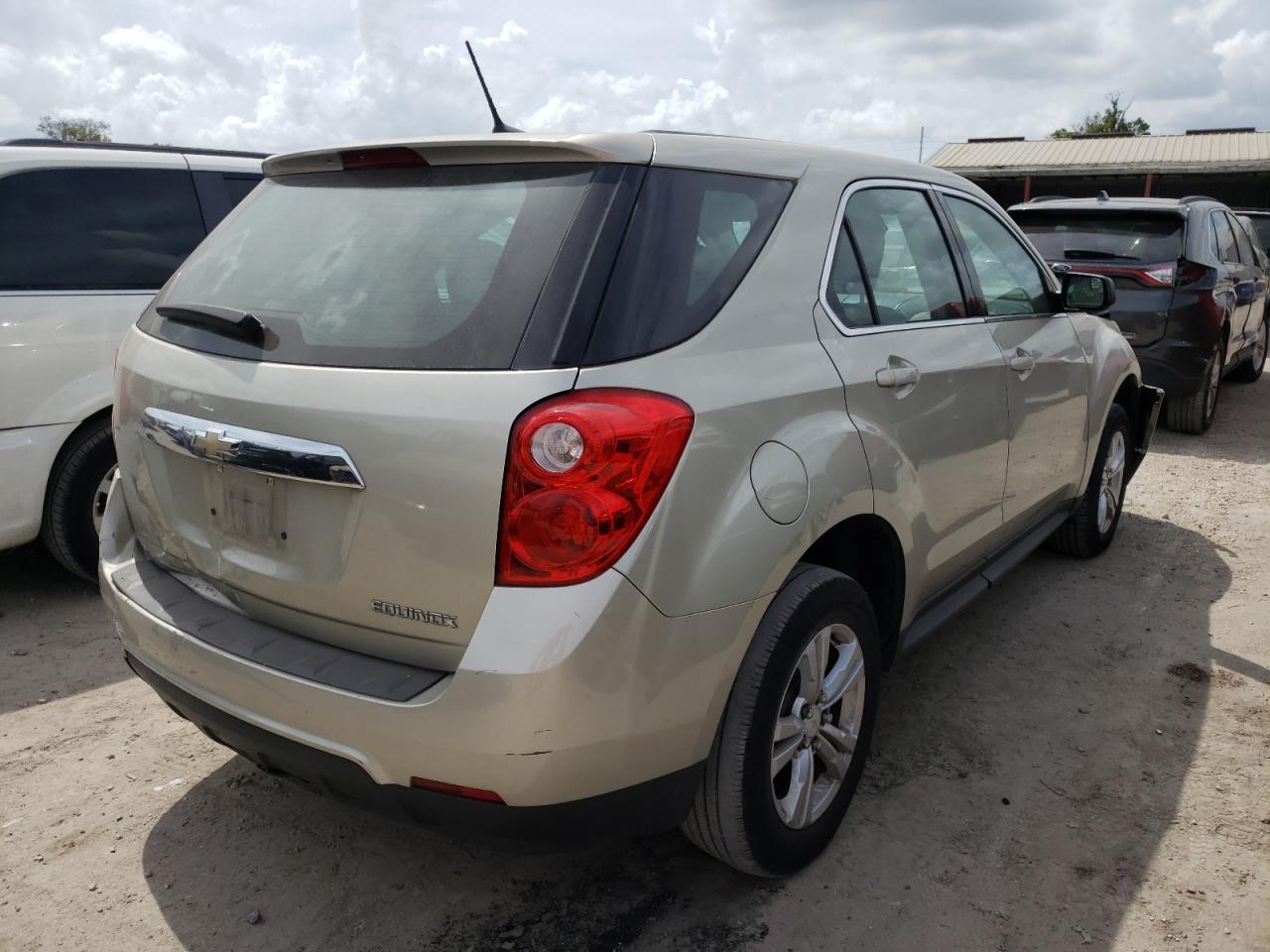 Photo 4 from auction – 2013 CHEVROLET EQUINOX LS with VIN 2GNALBEK7D6382775