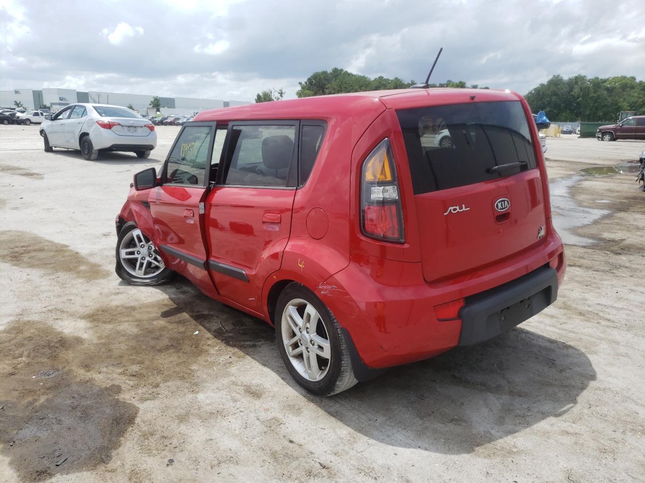 Photo 3 from auction – 2010 KIA SOUL + with VIN KNDJT2A20A7137293