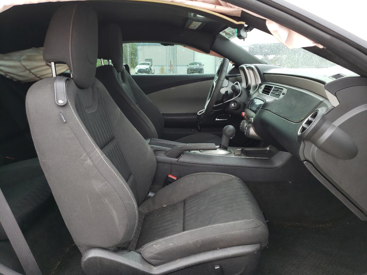 Photo 5 from auction – 2013 CHEVROLET CAMARO LS with VIN 2G1FA1E30D9149061
