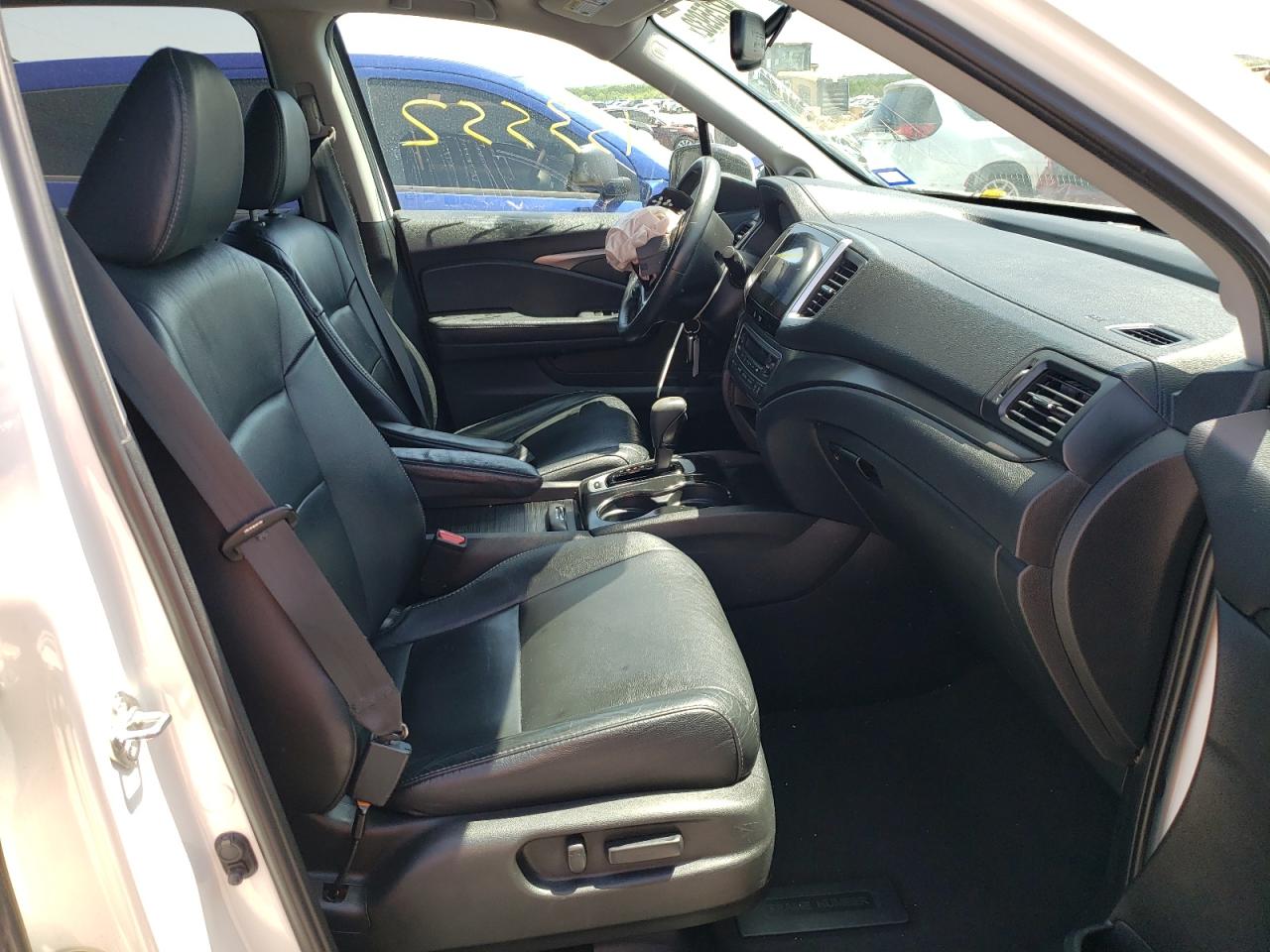 Photo 5 from auction – 2017 HONDA PILOT EXL with VIN 5FNYF5H50HB034757