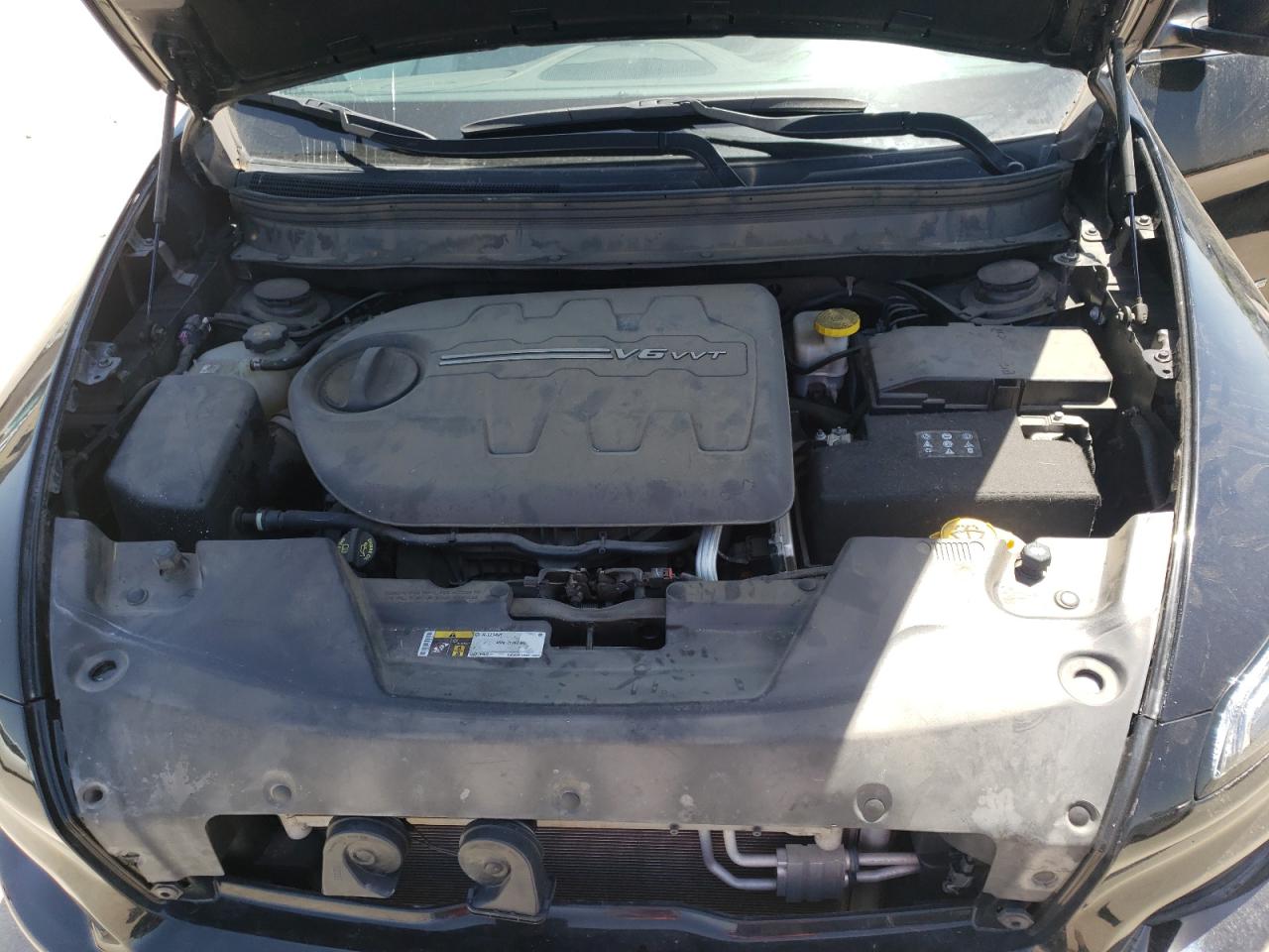 Photo 7 from auction – 2018 JEEP CHEROKEE L with VIN 1C4PJLLX8JD518874