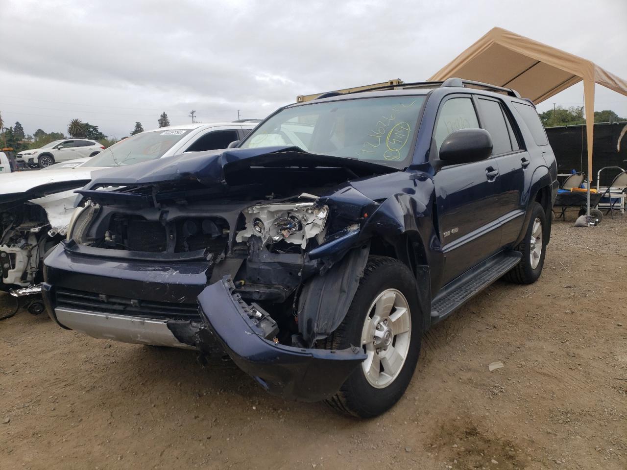 Photo 2 from auction – 2004 TOYOTA 4RUNNER SR with VIN JTEBU14R448022212