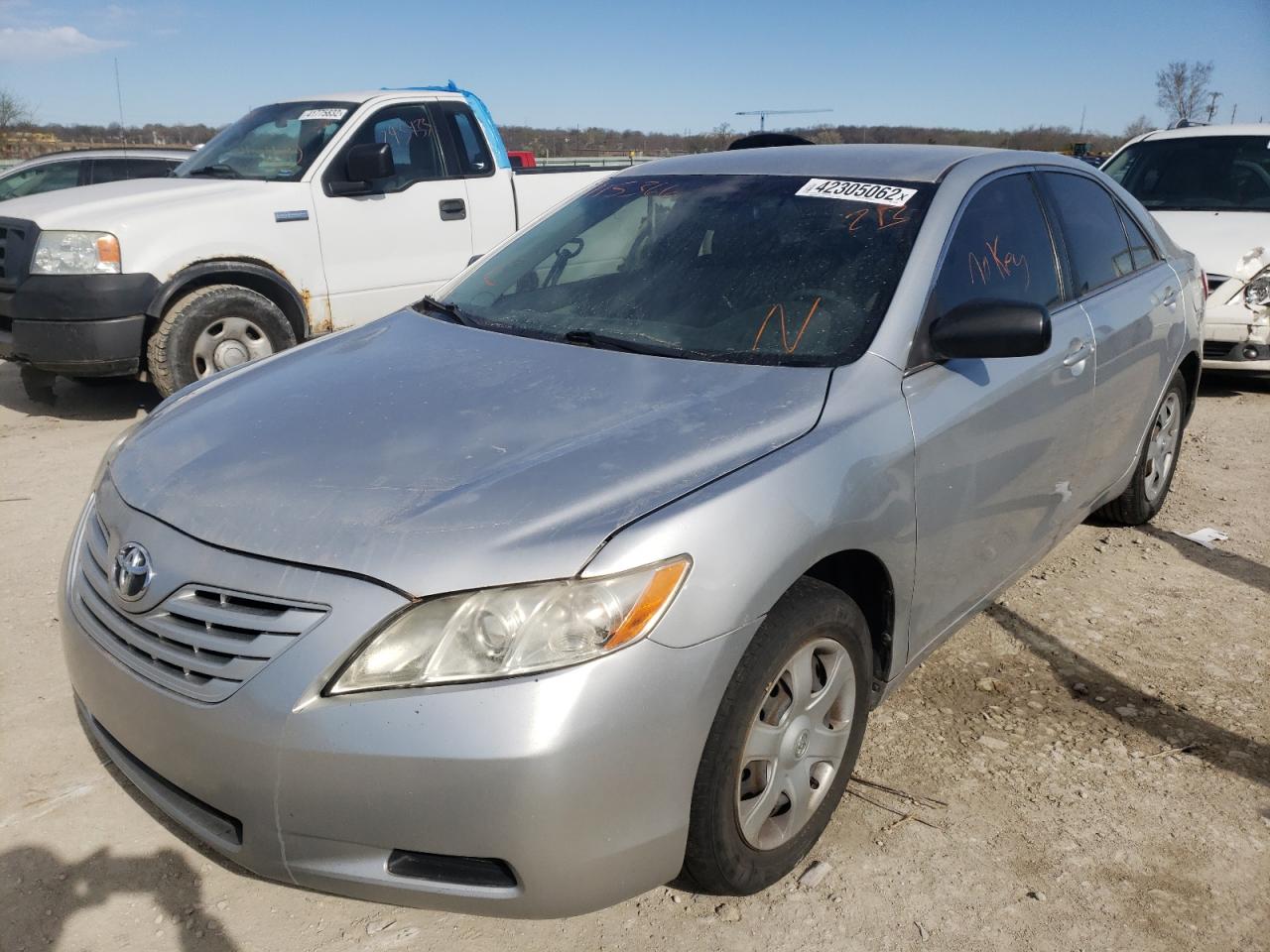 Photo 2 from auction – 2007 TOYOTA CAMRY CE with VIN 4T1BE46K07U115366