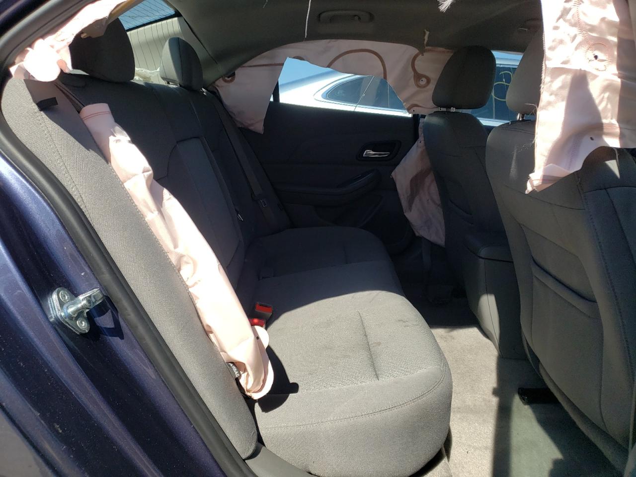 Photo 6 from auction – 2015 CHEVROLET MALIBU LS with VIN 1G11B5SL9FF342094