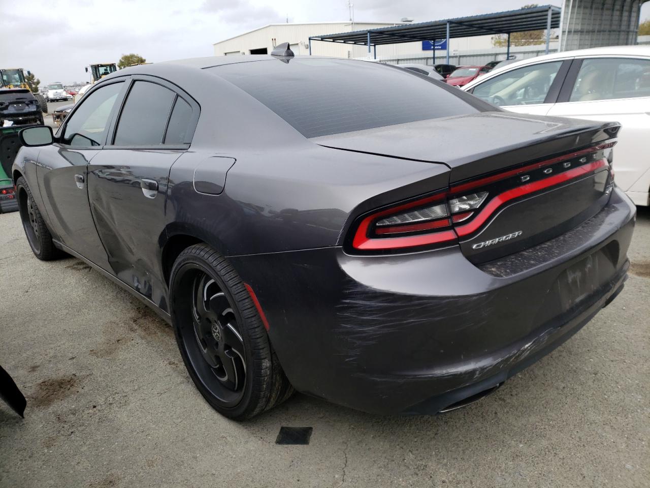 Photo 3 from auction – 2016 DODGE CHARGER SX with VIN 2C3CDXHG2GH149547