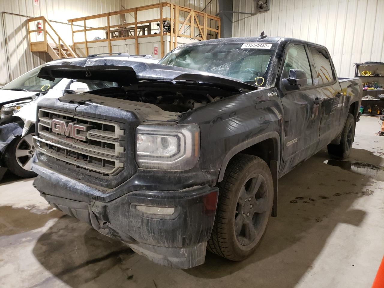 Photo 2 from auction – 2018 GMC SIERRA K15 with VIN 3GTU2MEC5JG137907