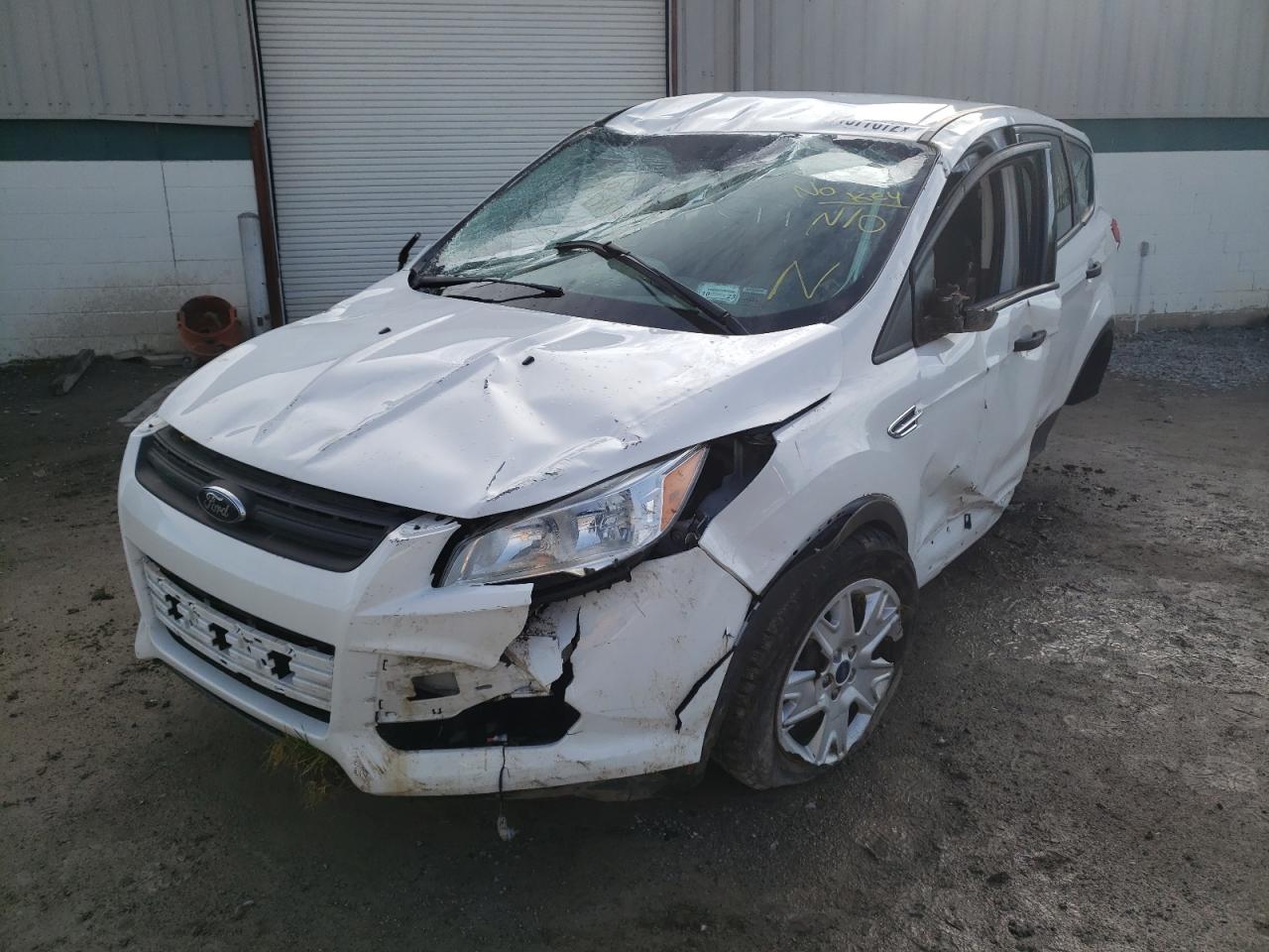 Photo 2 from auction – 2015 FORD ESCAPE S with VIN 1FMCU0F76FUA23317