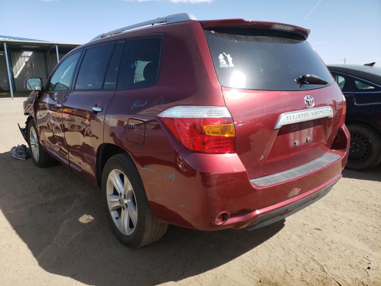Photo 3 from auction – 2010 TOYOTA HIGHLANDER with VIN 5TDYK3EH3AS022859