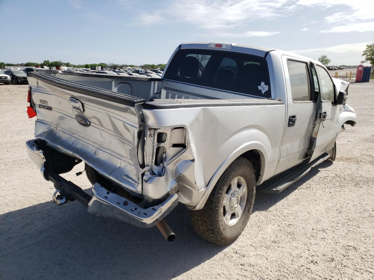 Photo 4 from auction – 2010 FORD F150 SUPER with VIN 1FTEW1E82AFC23793