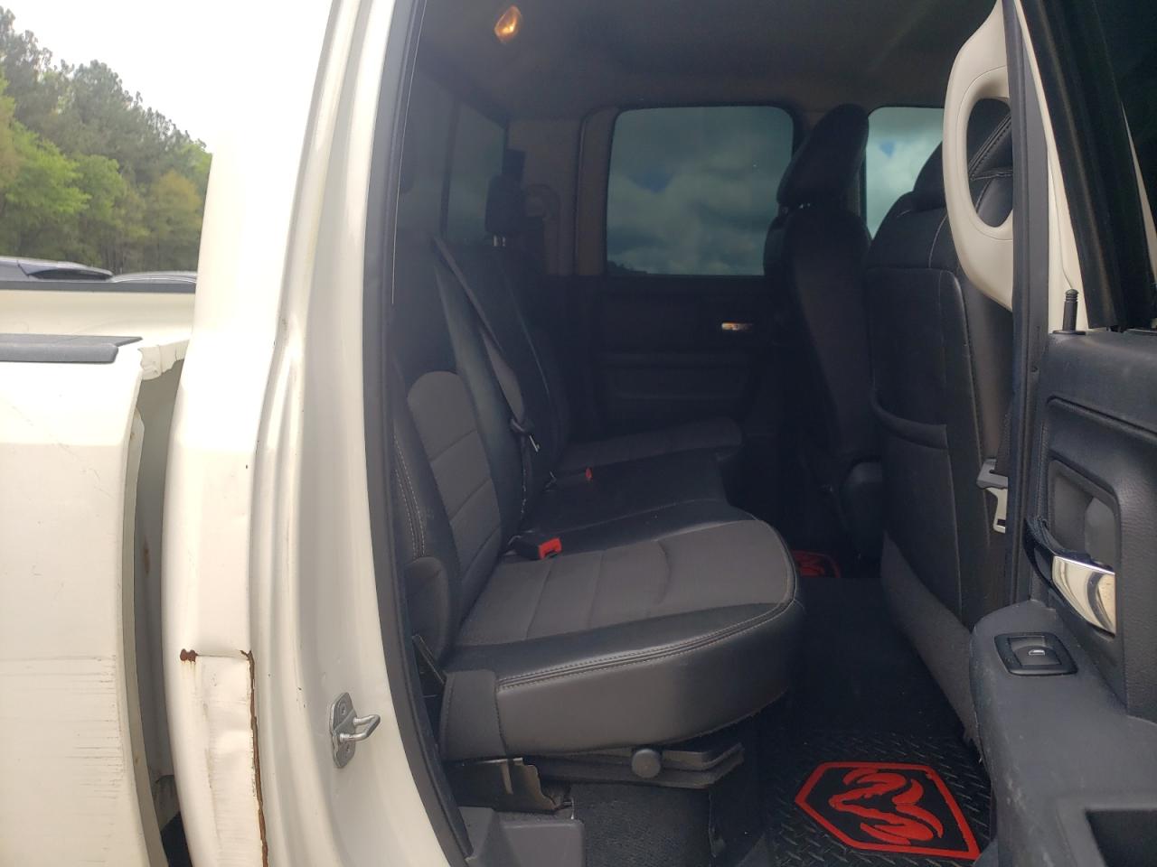 Photo 6 from auction – 2009 DODGE RAM 1500 with VIN 1D3HV18TX9S811290
