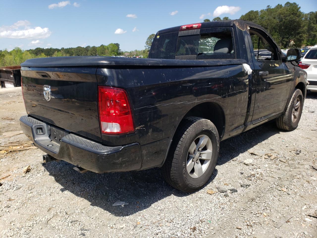 Photo 4 from auction – 2016 RAM 1500 ST with VIN 3C6JR6AG7GG270350