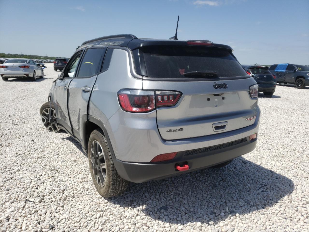 Photo 3 from auction – 2019 JEEP COMPASS TR with VIN 3C4NJDDB6KT795261
