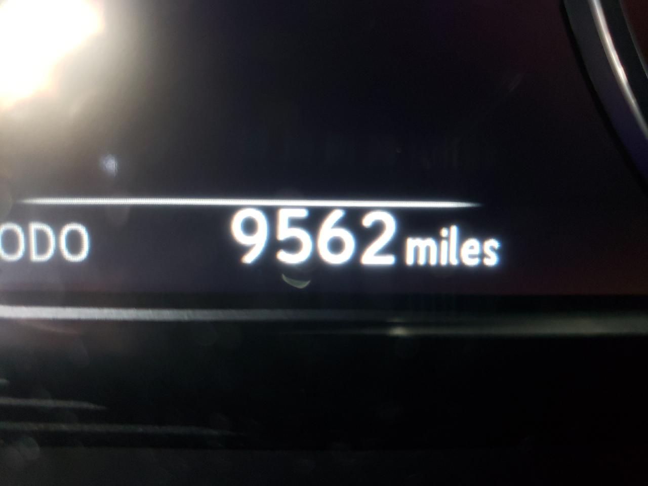 Photo 8 from auction – 2020 LEXUS ES 300H with VIN 58AD21B1XLU012133