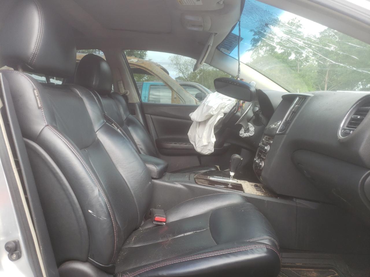 Photo 5 from auction – 2009 NISSAN MAXIMA with VIN 1N4AA51E39C825170