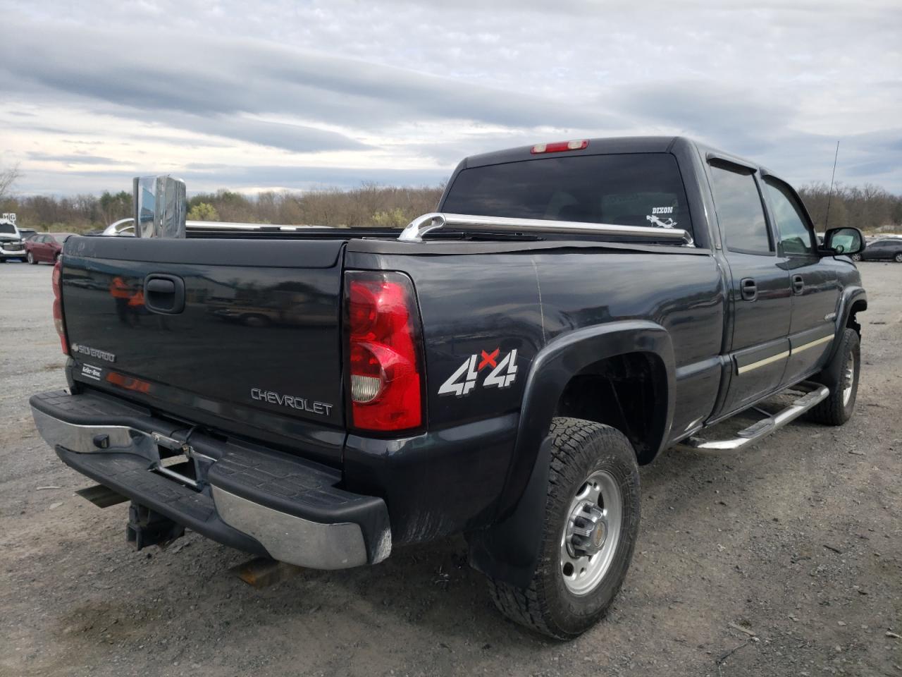 Photo 4 from auction – 2004 CHEVROLET SILVERADO with VIN 1GCHK23U74F220052