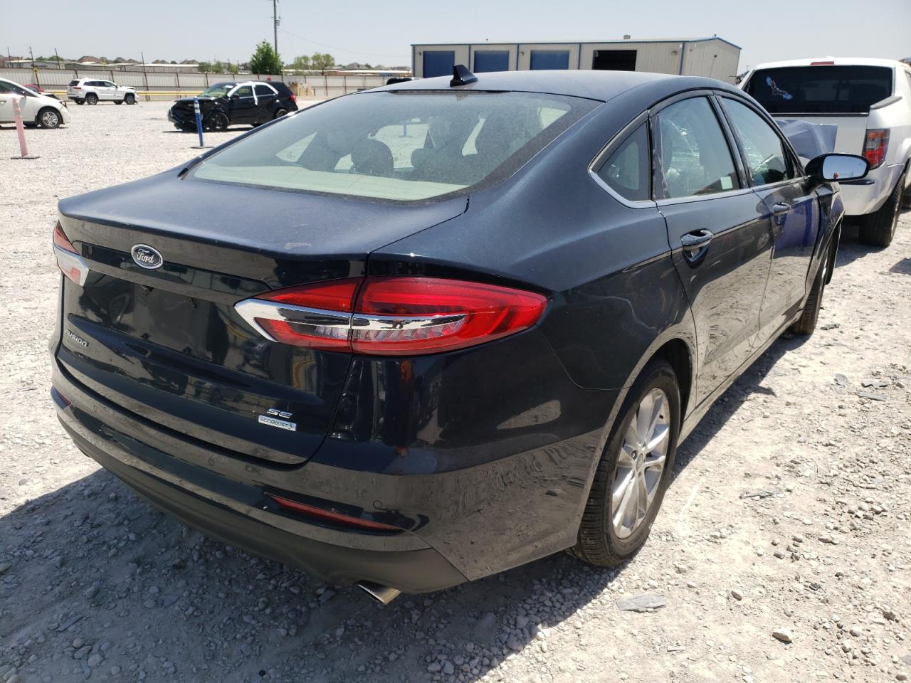Photo 4 from auction – 2020 FORD FUSION SE with VIN 3FA6P0HD3LR218389