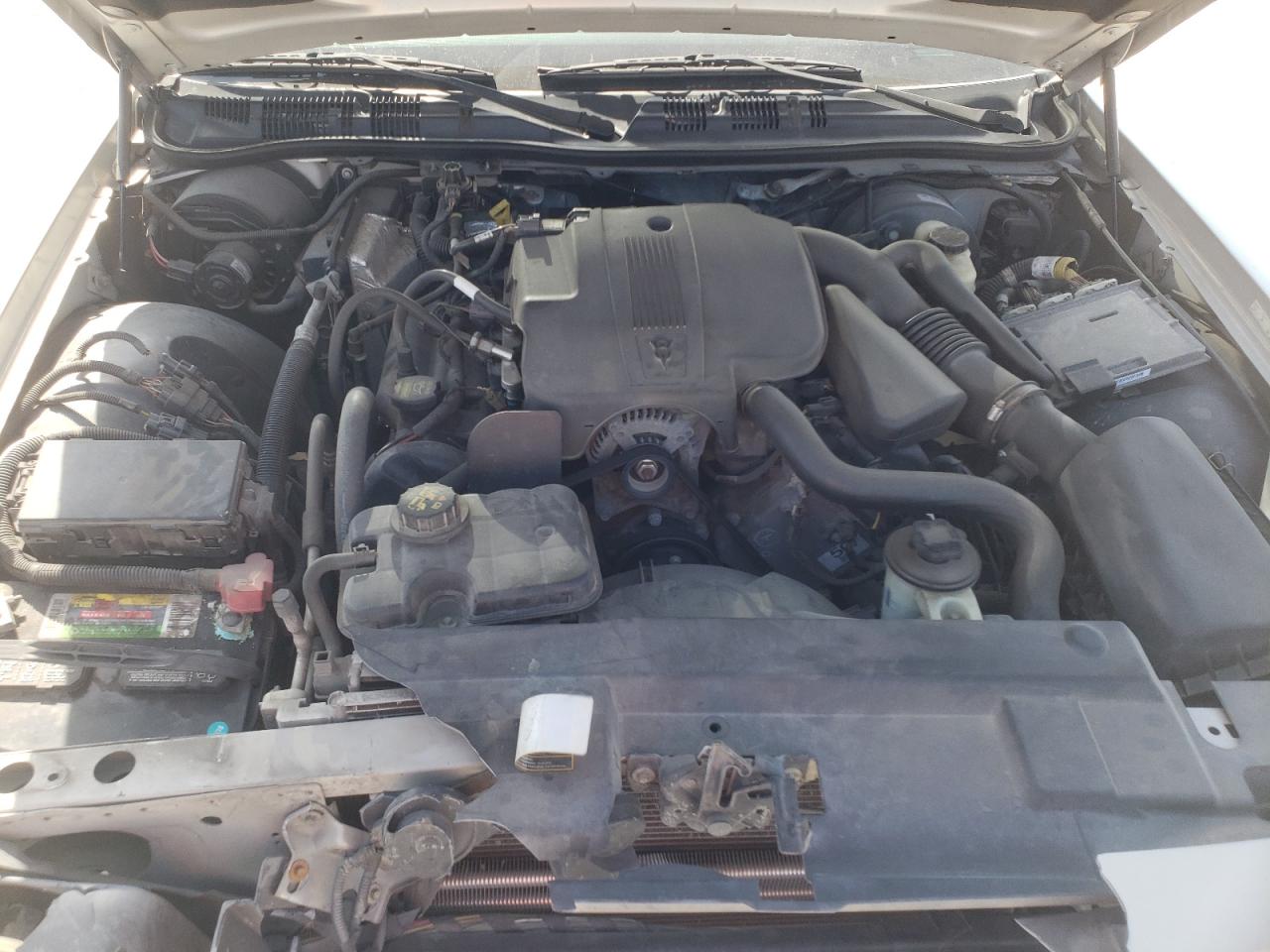 Photo 7 from auction – 2010 MERCURY GRAND MARQ with VIN 2MEBM7FV3AX614115