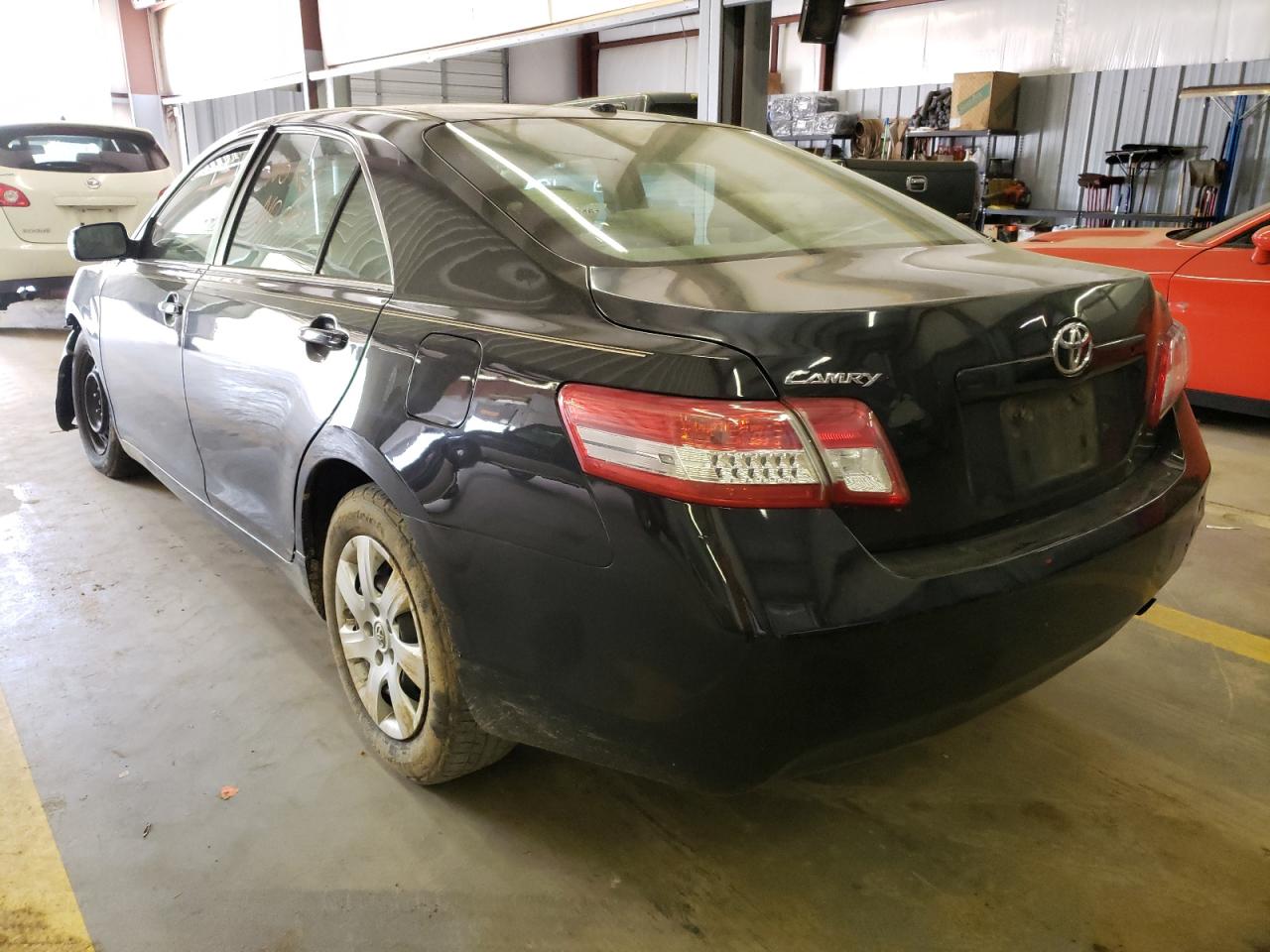 Photo 3 from auction – 2010 TOYOTA CAMRY BASE with VIN 4T1BF3EK2AU515283