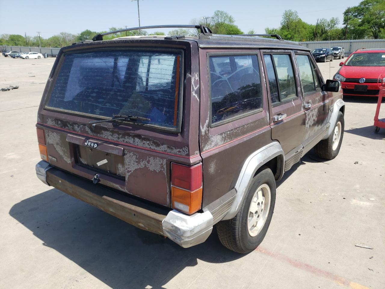 Photo 4 from auction – 1992 JEEP CHEROKEE L with VIN 1J4FT58S2NL121455