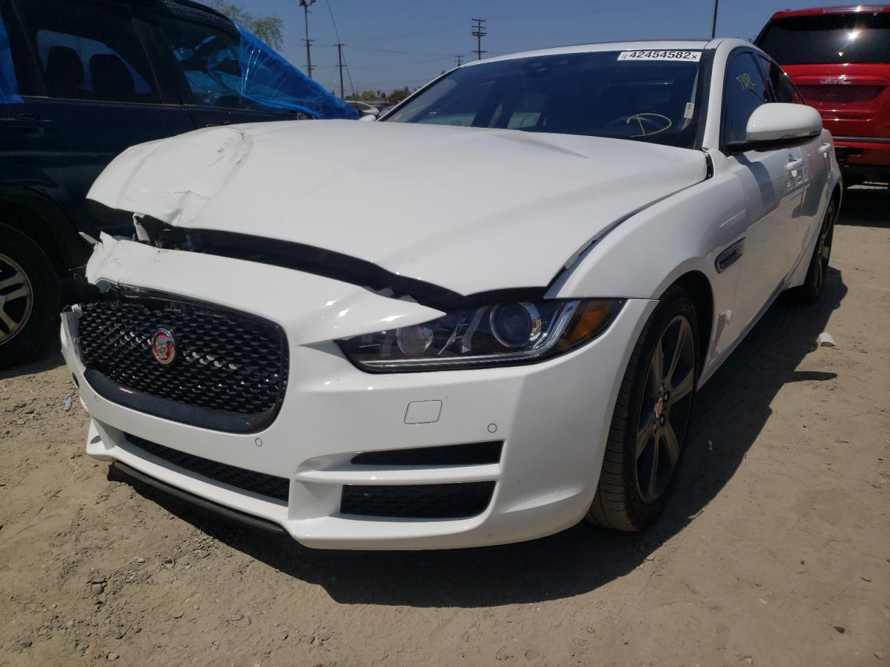 Photo 2 from auction – 2017 JAGUAR XE PRESTIG with VIN SAJAE4BG7HA964366