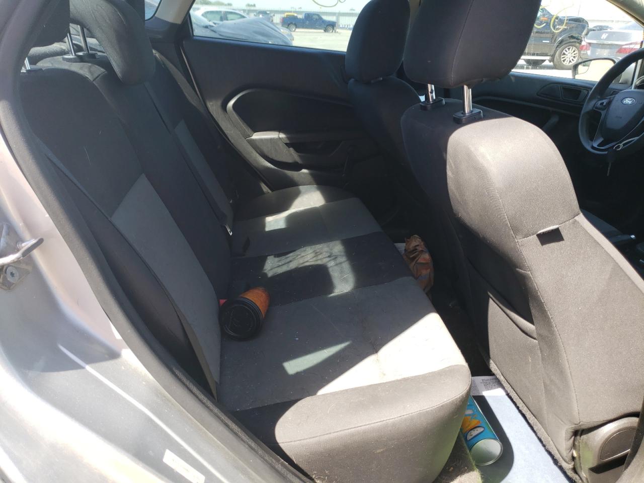 Photo 6 from auction – 2015 FORD FIESTA S with VIN 3FADP4AJXFM203341