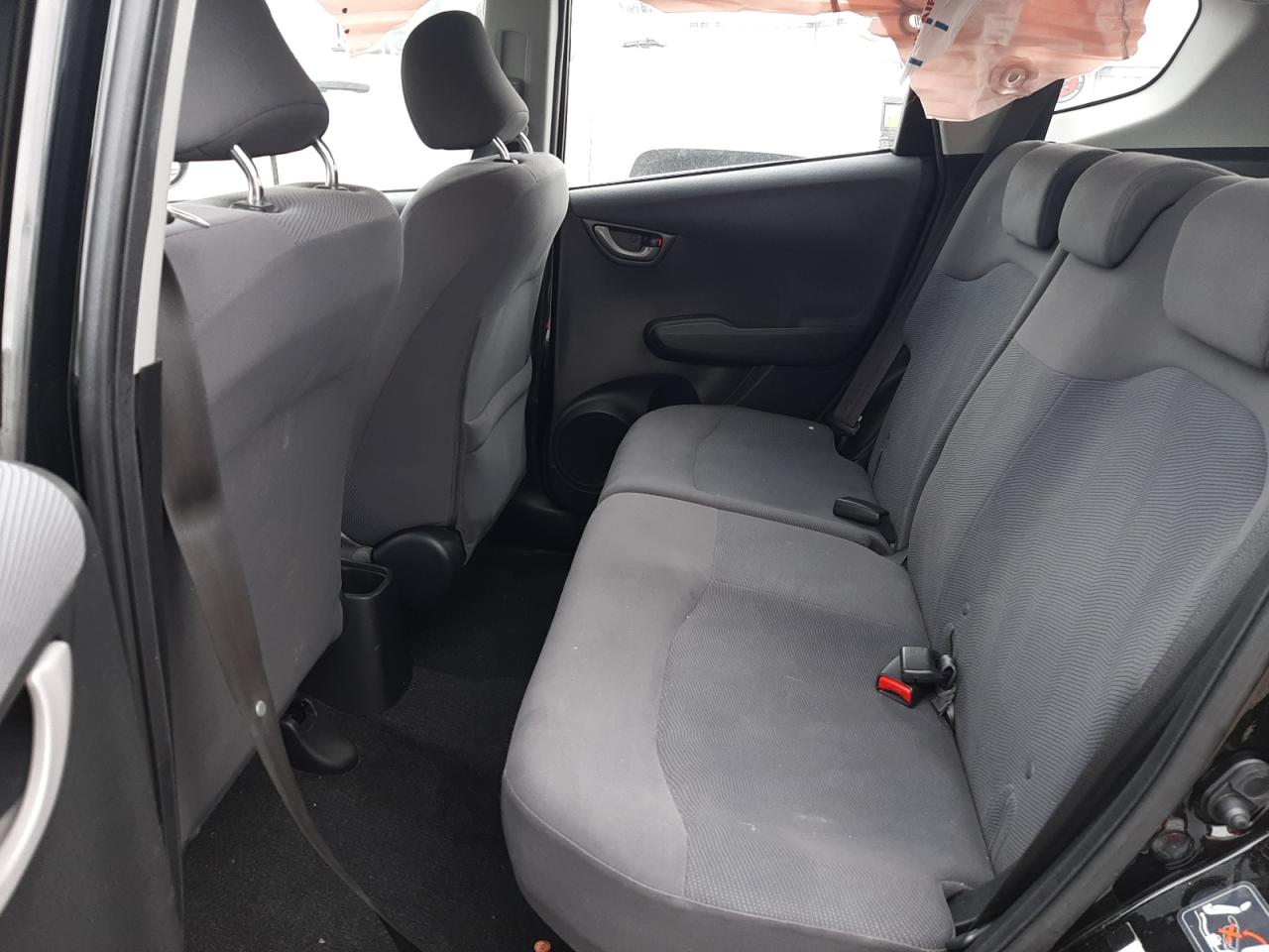 Photo 6 from auction – 2010 HONDA FIT with VIN JHMGE8H26AC003326
