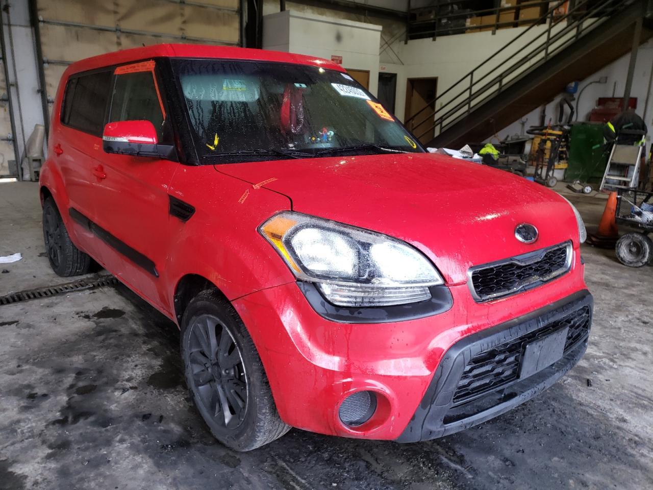 KIA SOUL + 2013 con VIN KNDJT2A64D7568386 - Foto de la subasta