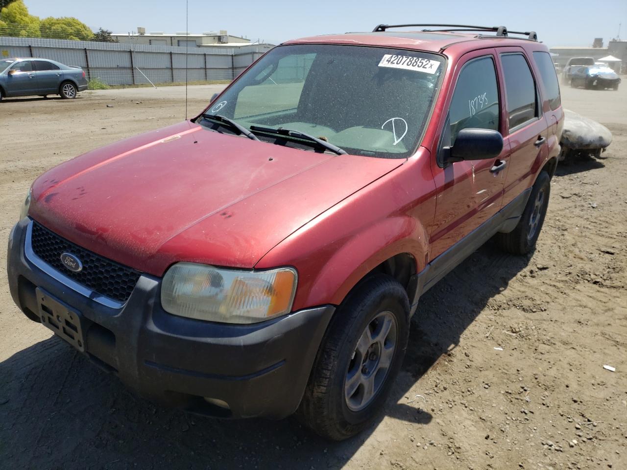 Photo 2 from auction – 2003 FORD ESCAPE XLT with VIN 1FMYU93123KC66706