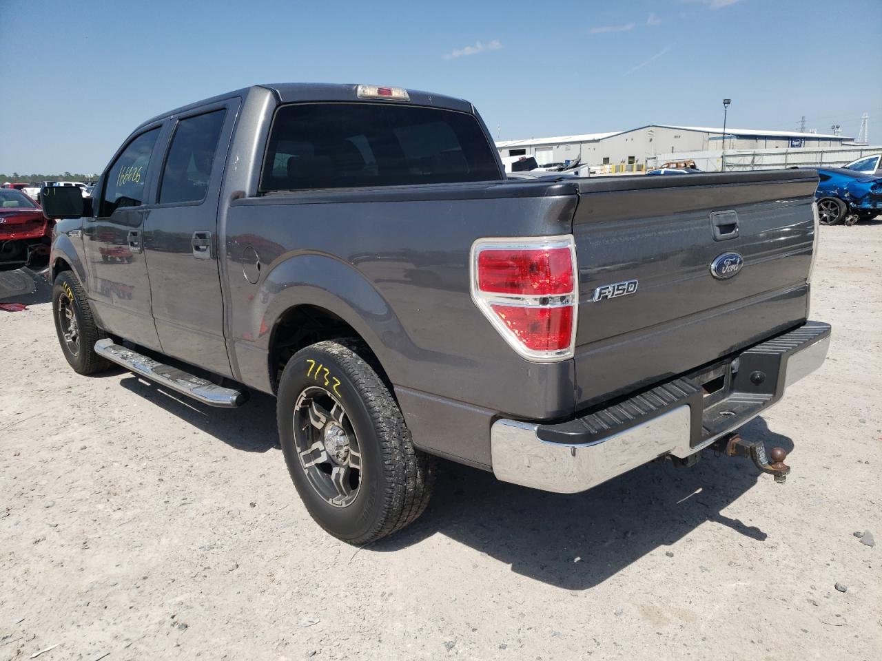 Photo 3 from auction – 2009 FORD F150 SUPER with VIN 1FTRW128X9FA51904