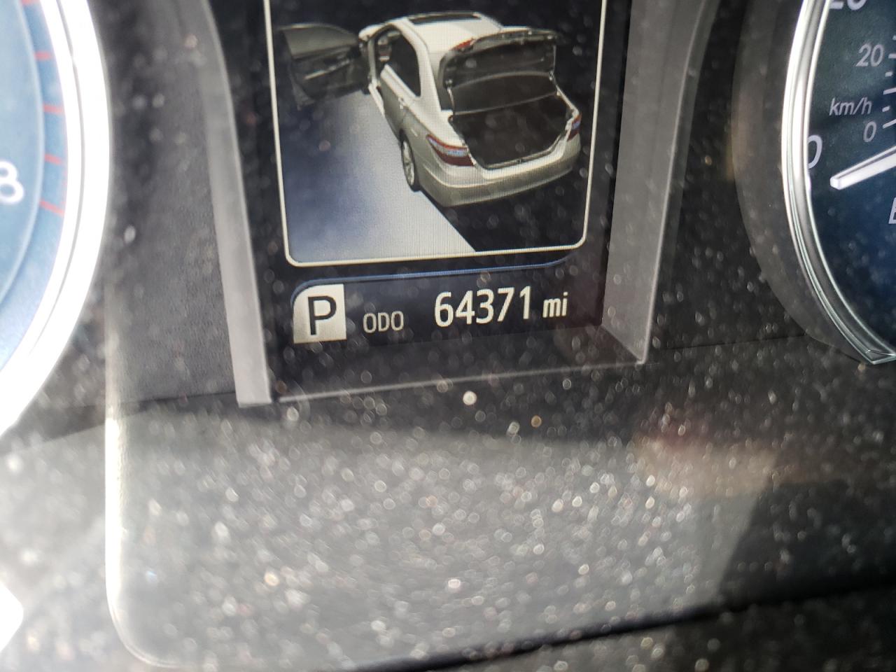 Photo 8 from auction – 2015 TOYOTA CAMRY LE with VIN 4T1BF1FK5FU015967